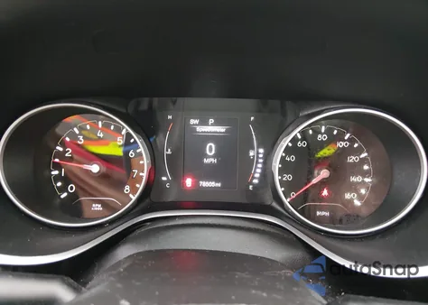 2018 Jeep Compass Sport 4X4 z USA, uszkodzony, nr VIN 3C4NJDAB5JT185418